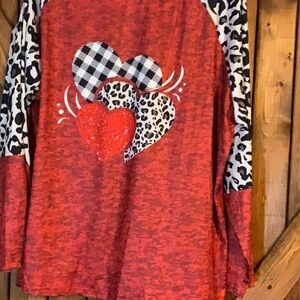 NEW Red Heart Pattern Shirt
